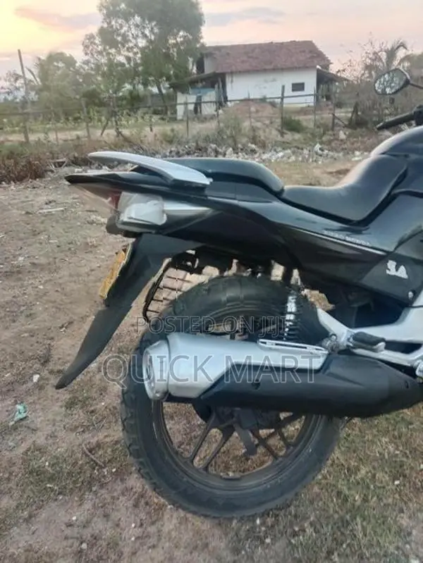 Hero CBZ 2013