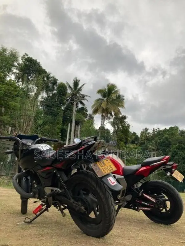 Bajaj Pulsar 150 2009