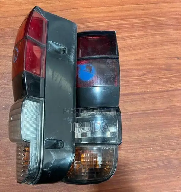 Toyota Dolphin 113 Tail Light