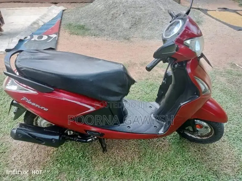 Hero Pleasure 2014