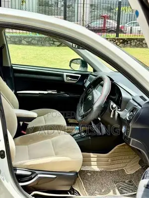 Toyota Axio NKE165 G LTD 2015