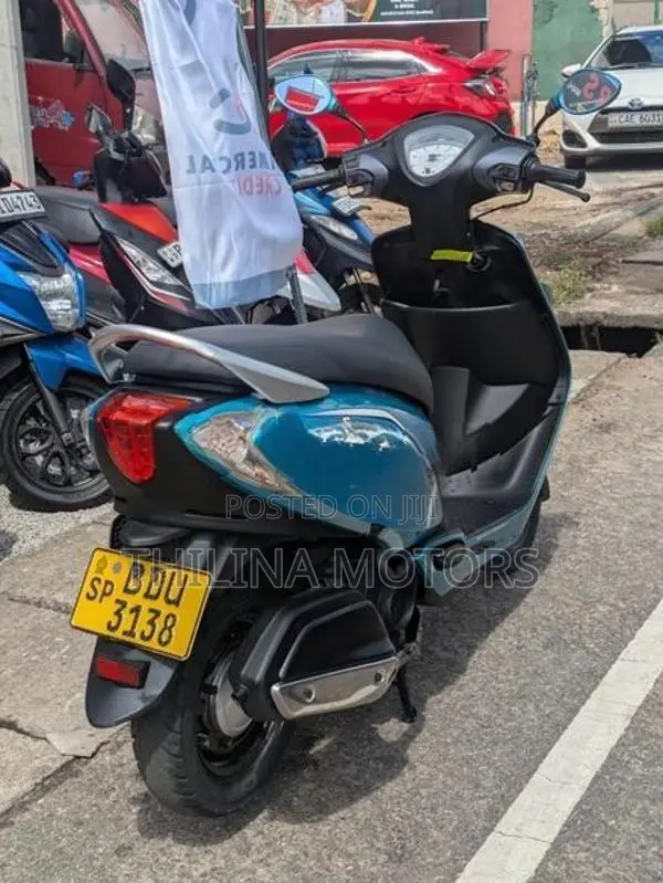 TVS Scooty Zest 2015