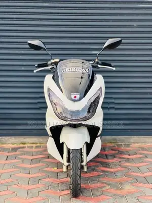 Honda PCX 125 Deluxe 2020