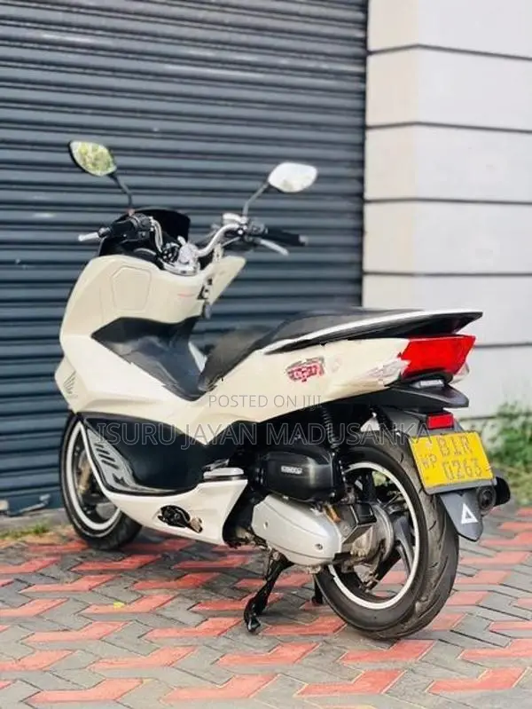 Honda PCX 125 Deluxe 2020