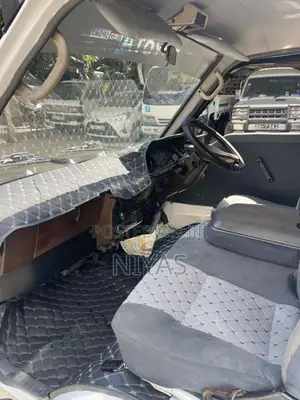 Toyota Hiace LH61 Long 1986