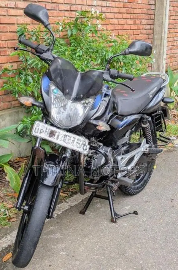 Bajaj Discover 2014