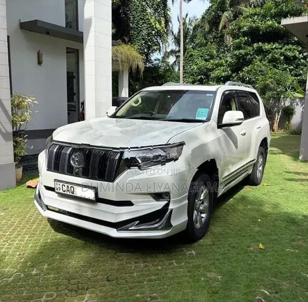 Toyota Land Cruiser Prado 2015