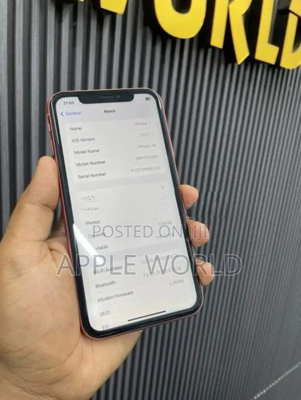 Apple iPhone XR 128GB (Used)