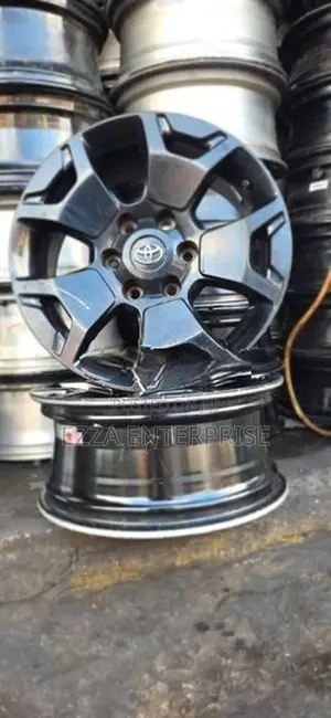 Toyota Hilux Revo Rocco 18