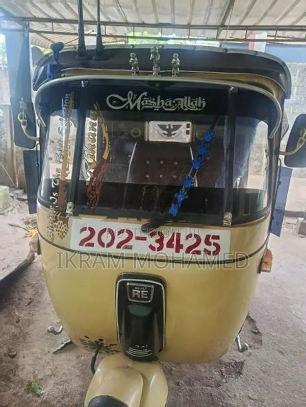 Bajaj RE 1997