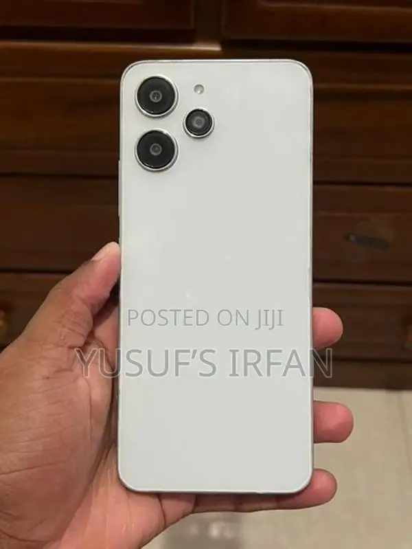 Xiaomi 12 (Used)