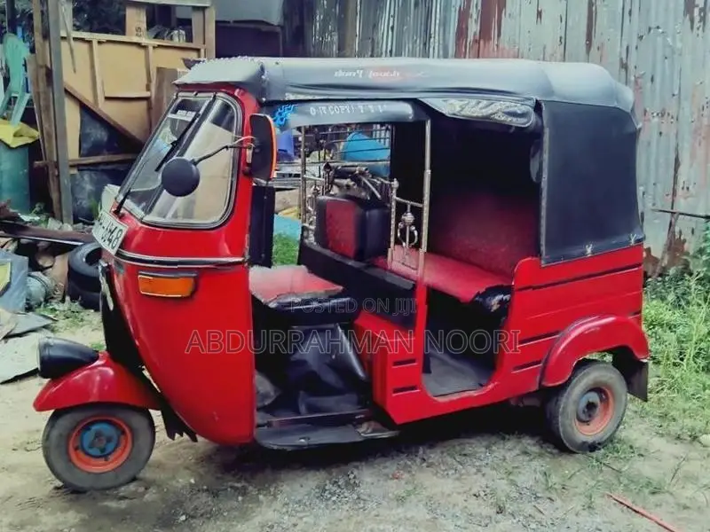Bajaj RE 2 Stock 2005