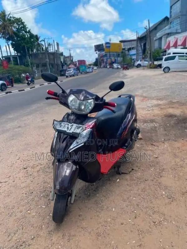 TVS Wego 110 2012