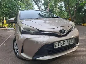 Toyota Vitz 2015