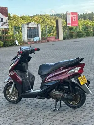 Yamaha Ray 2014