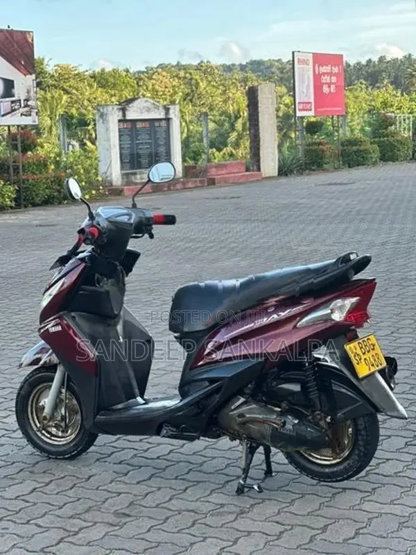 Yamaha Ray 2014