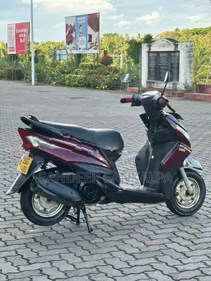 Yamaha Ray 2014