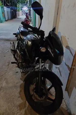 Bajaj Pulsar 150 2016