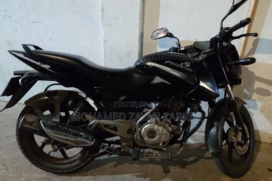 Bajaj Pulsar 150 2016