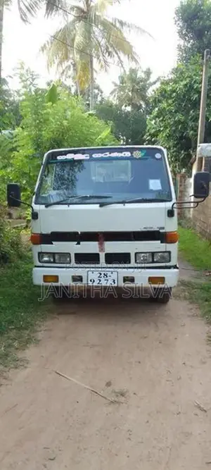 Isuzu Elf 250 1980