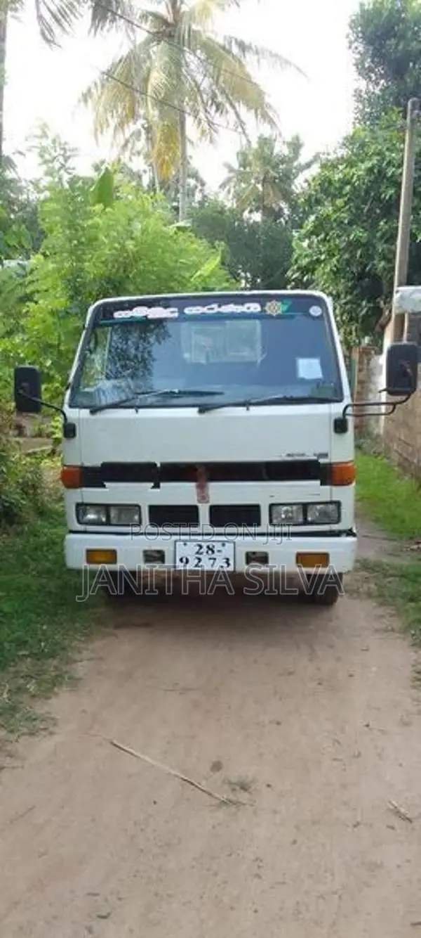 Isuzu Elf 250 1980