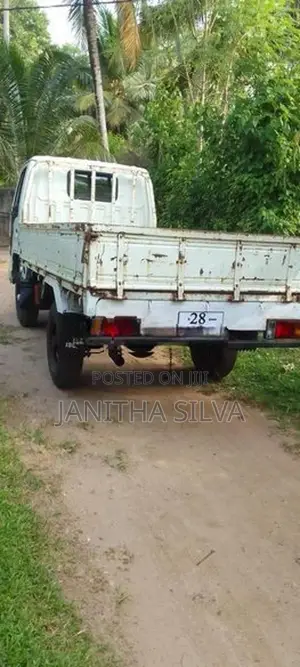 Isuzu Elf 250 1980