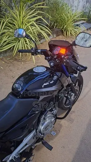 Bajaj Pulsar 150 2016