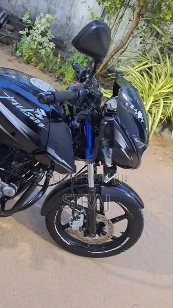 Bajaj Pulsar 150 2016