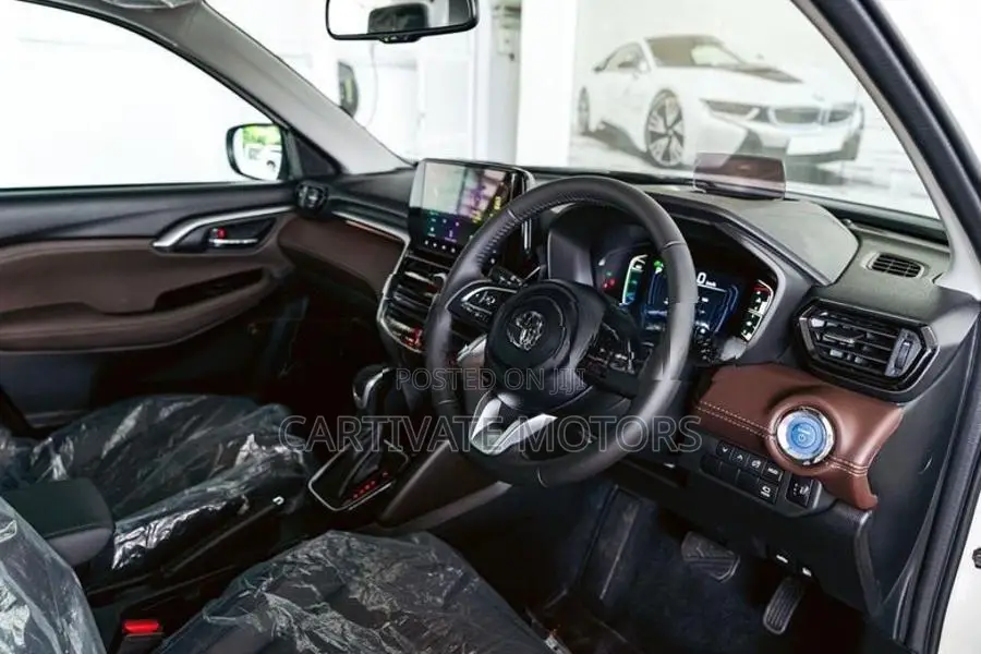 Toyota Hyryder V Highest Spec 2026