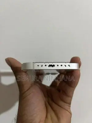 Apple iPhone 13 (Used)