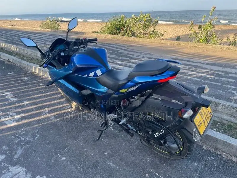 Suzuki Gixxer SF 2020