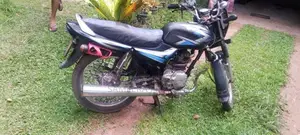 Bajaj CT100 2005