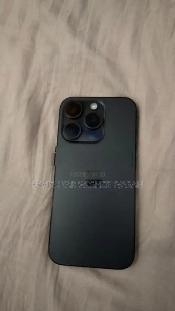 Apple iPhone 15 Pro (Used)