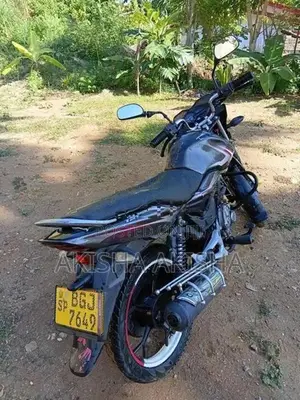 Bajaj Discover 125 2016