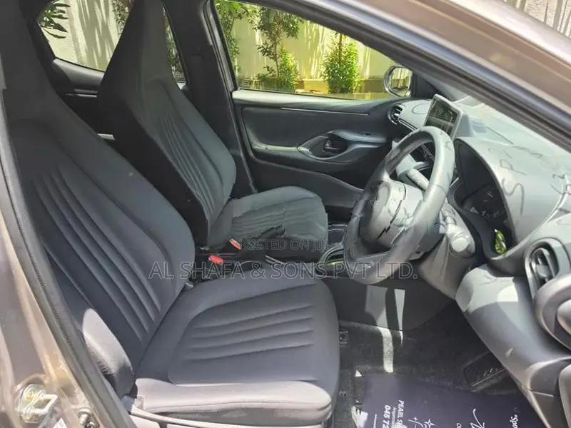 Toyota Yaris X Limited 2026 LED v