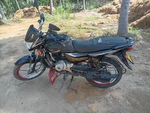 Bajaj Platina 100 2018
