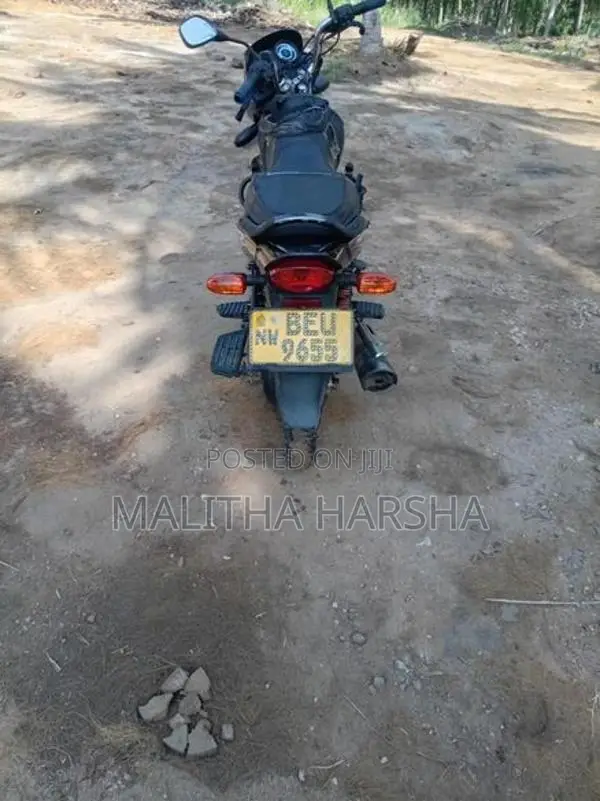 Bajaj Platina 100 2018