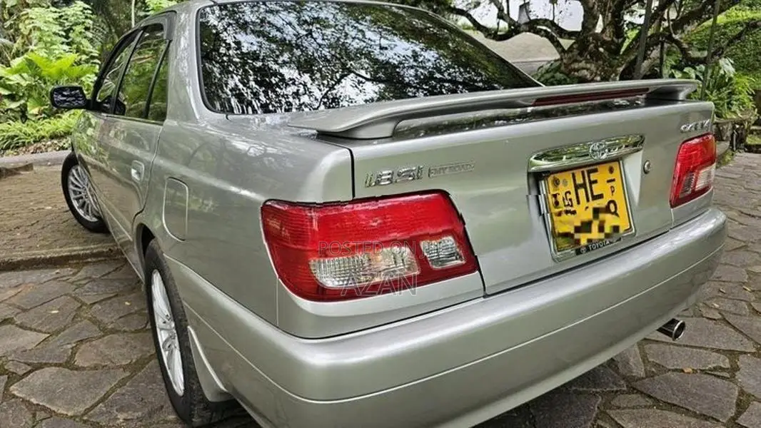 Toyota Carina 2000