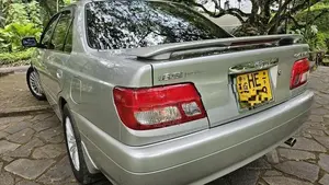 Toyota Carina 2000