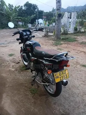Bajaj CT100 2014