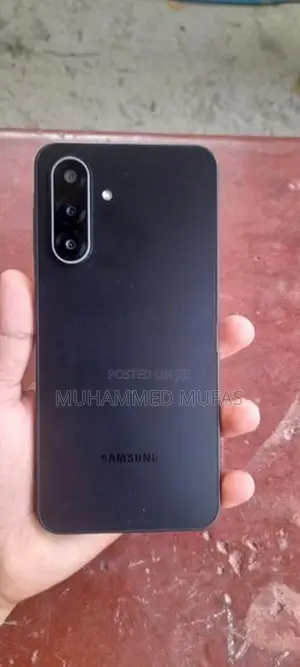Samsung Galaxy A17 (Used)