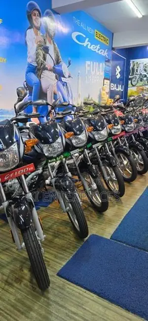 Bajaj CT100 2026