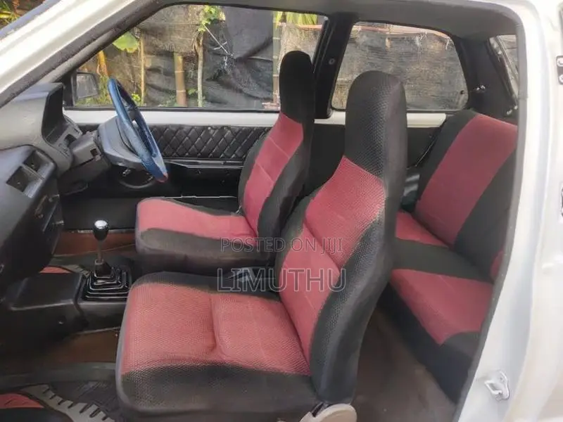 Nissan March K 10 1986