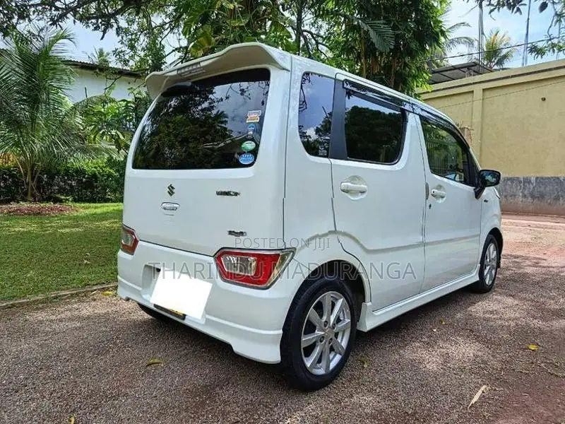 Suzuki Wagon R FZ 2018