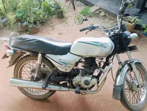 Bajaj Boxer 2003