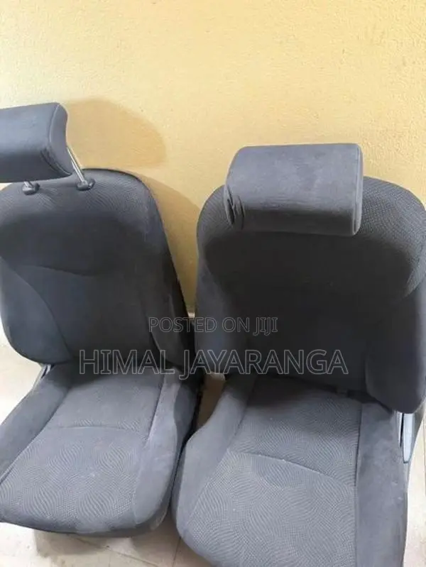 Suzuki Wagon R 2014 Seat