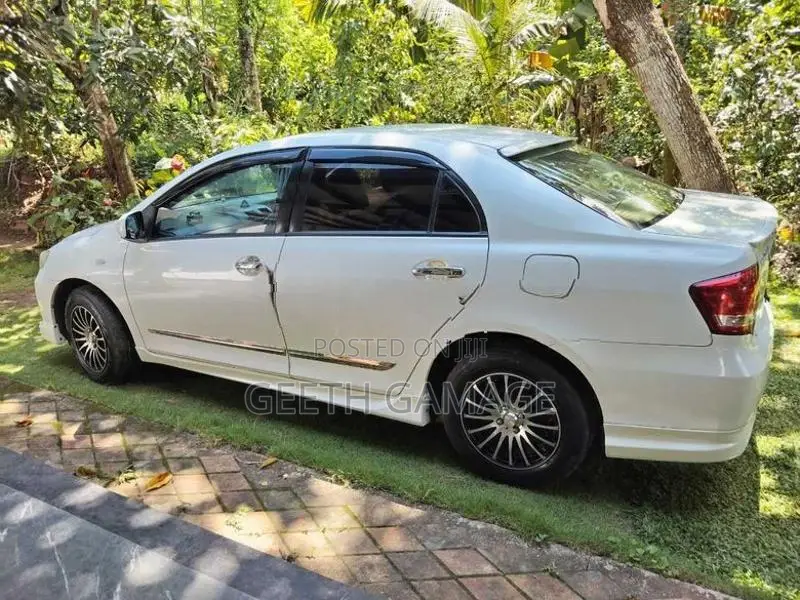 Toyota Axio 2008
