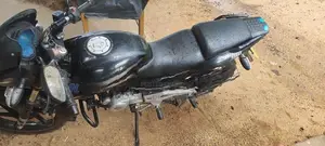 Bajaj Pulsar 180 2011