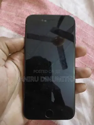 Apple iPhone 7 (Used)