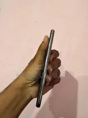 Samsung Galaxy S10 8GB 128GB (Used)